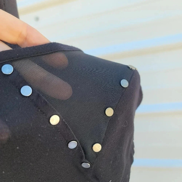 Rock & Republic Studded Womens S Scoop Neck Shirt Black Mesh Inserts - Picture 7 of 10